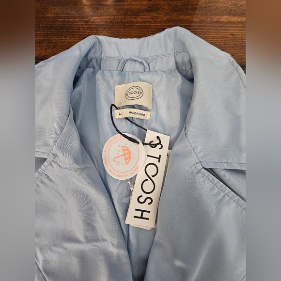 Sky Blue Women's Cropped Trench Coat/Jacket Water Resistant Sz Large NWT - Picture 2 of 7